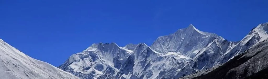 Trekking Peaks in Nepal 5 Lobuche Peak Trek