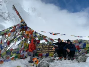 Peter manaslu circuit trek