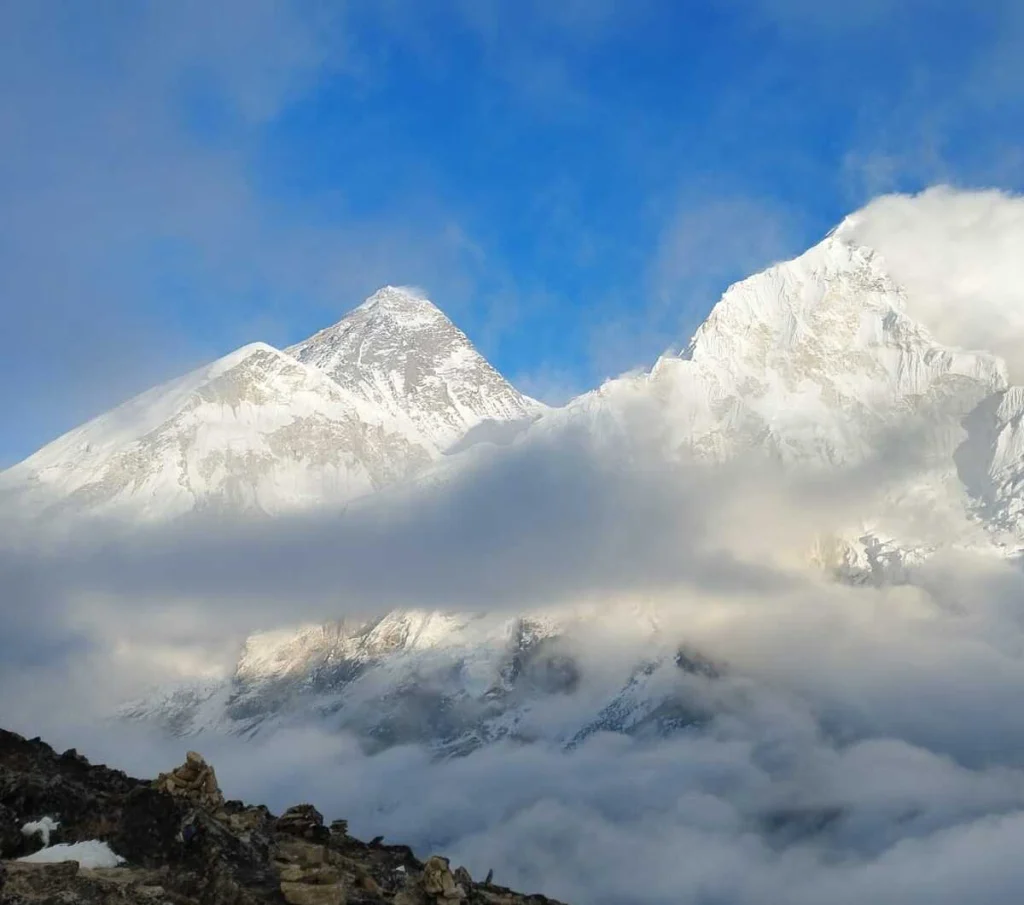 Everest Base Camp Trek in September 7 everest view from kalapather